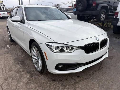 2018 BMW 320 i