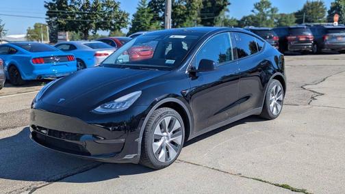 2021 Tesla Model Y Long Range Dual Motor All-Wheel Drive