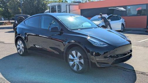 2021 Tesla Model Y Long Range Dual Motor All-Wheel Drive