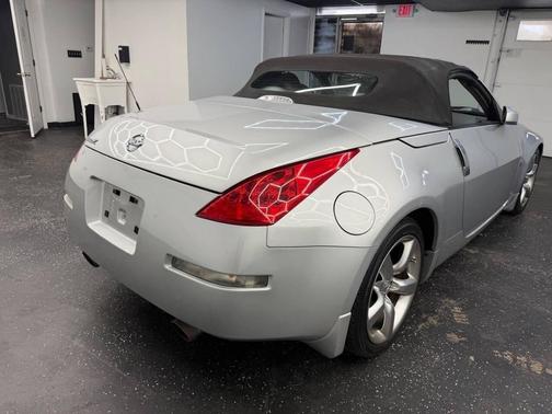 2008 Nissan 350Z Touring