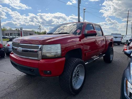 Victory Red 2008 Chevrolet Silverado 1500 LTZ Crew Cab