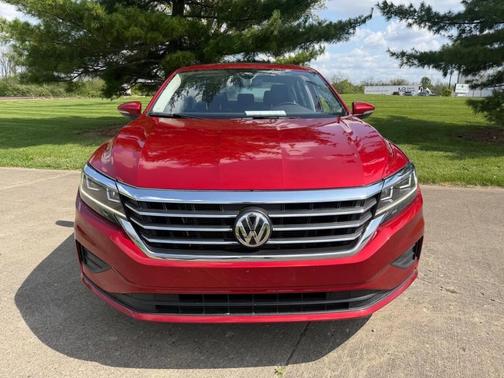 Aurora Red Metallic 2020 Volkswagen Passat 2.0T SE