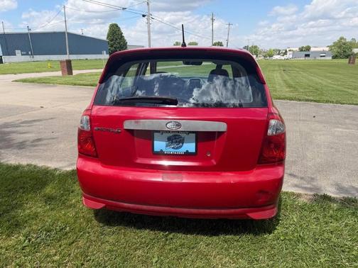 Classic Red 2006 Kia Spectra5 Spectra5 4dr Wagon w/Manual