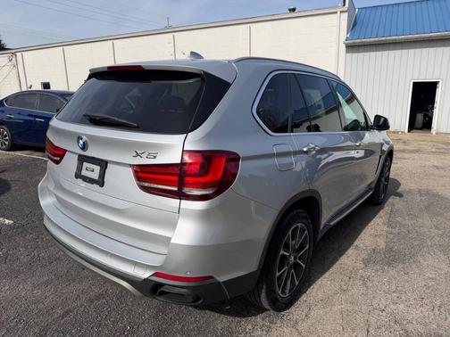 2016 BMW X5 xDrive50i