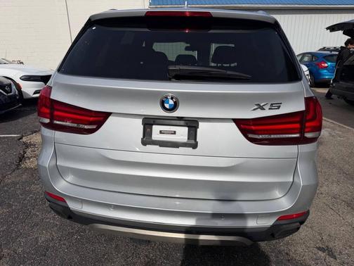 2016 BMW X5 xDrive50i