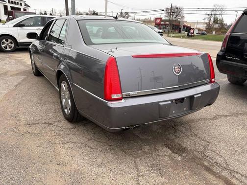 2007 Cadillac DTS Luxury