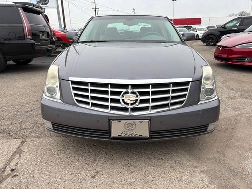 2007 Cadillac DTS Luxury