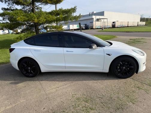 Black 2018 Tesla Model 3 Long Range