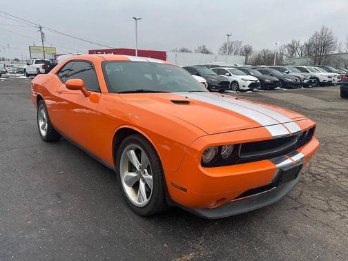 2012 Dodge Challenger SXT
