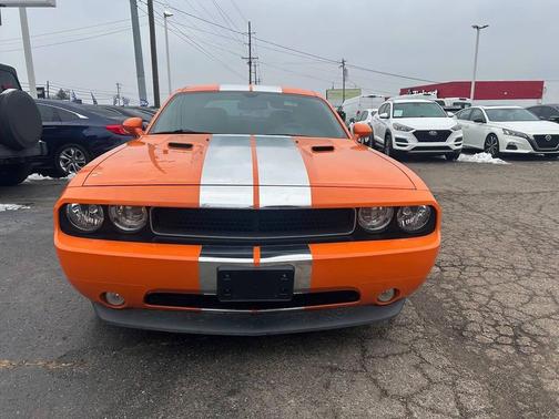 2012 Dodge Challenger SXT