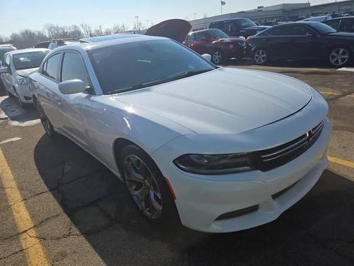 2015 Dodge Charger SE