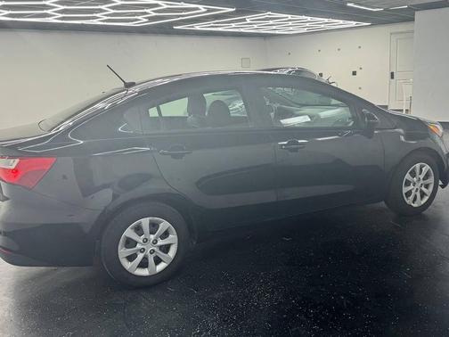 2017 Kia Rio LX