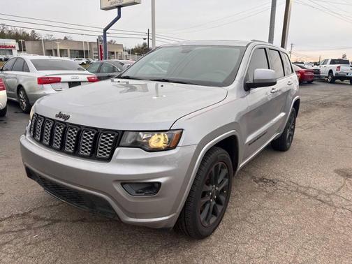 2020 Jeep Grand Cherokee Altitude