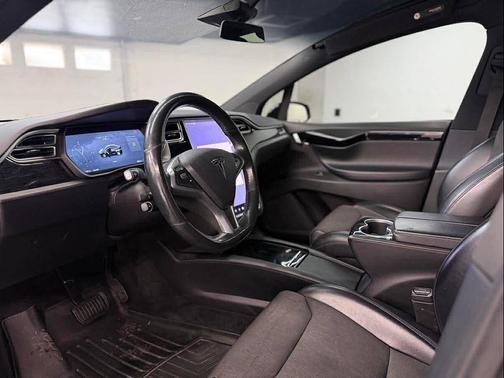 2017 Tesla Model X 75D