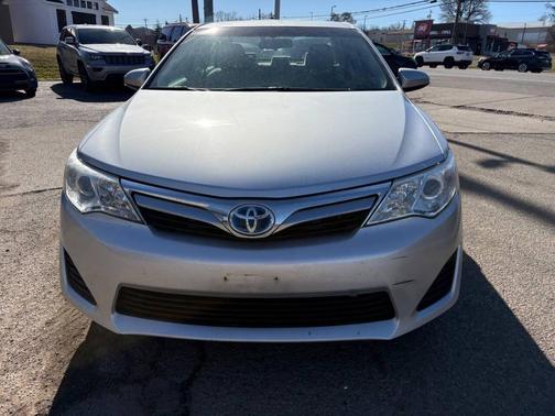 2013 Toyota Camry Hybrid LE