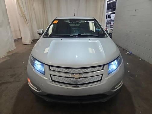 Silver 2014 Chevrolet Volt Base
