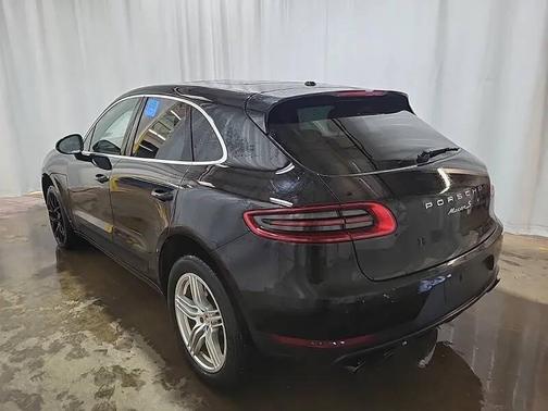 2017 Porsche Macan S