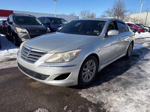 2012 Hyundai Genesis 3.8