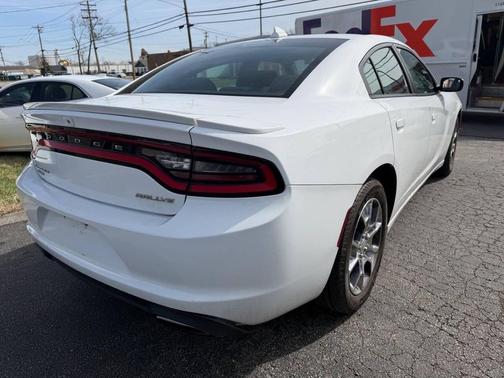 2016 Dodge Charger SXT