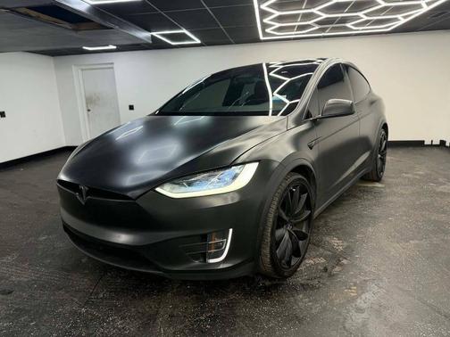 2020 Tesla Model X Long Range Plus Dual Motor All-Wheel Drive