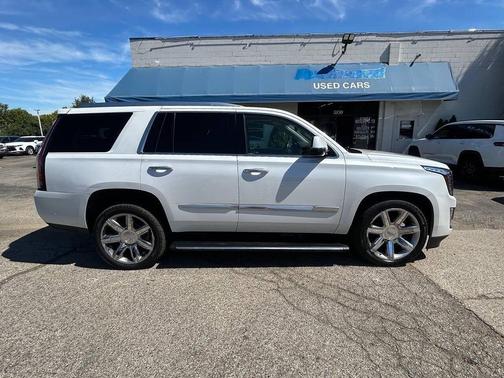 2016 Cadillac Escalade Premium