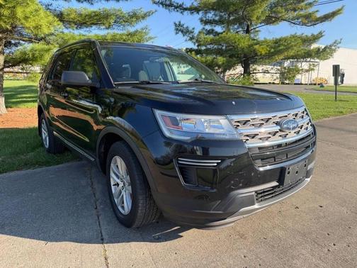 Shadow Black 2018 Ford Explorer XLT