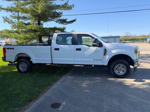 Oxford White 2018 Ford F-250 XL