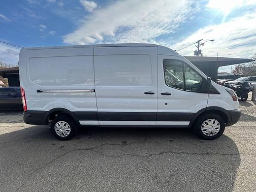 2016 Ford Transit-250 Base