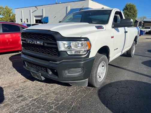 2020 RAM 2500 Tradesman Regular Cab 4X2 8' Box