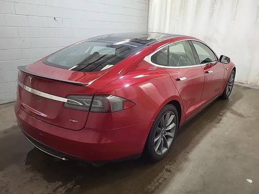 Red Multi-Coat 2014 Tesla Model S 85