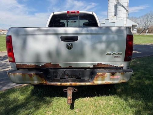 2005 Dodge Ram 1500 SLT Quad Cab