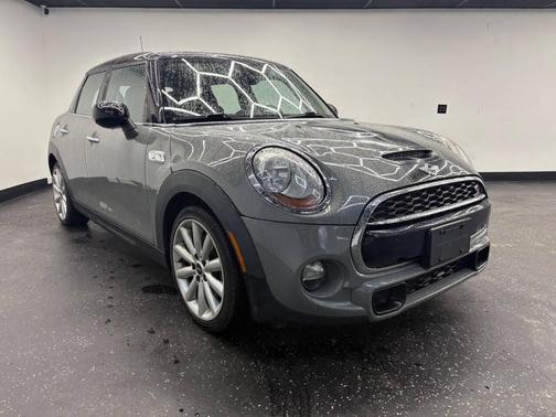 2016 MINI Hardtop Cooper S