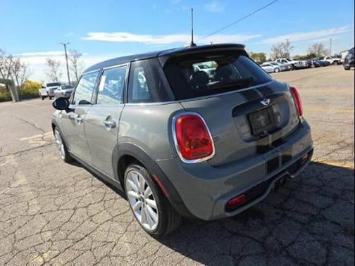 2016 MINI Hardtop Cooper S