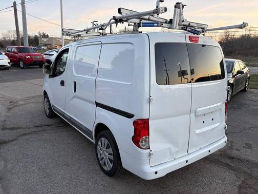 2015 Nissan NV200 SV