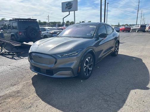 2021 Ford Mustang Mach-E Premium