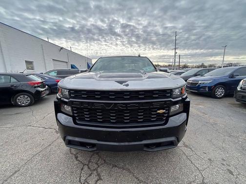 2019 Chevrolet Silverado 1500 Custom