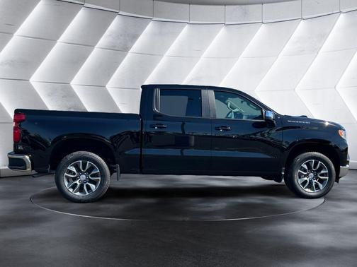 Black 2026 Chevrolet Silverado 1500 LT