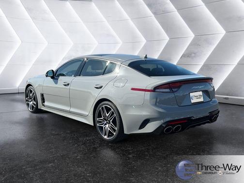 2023 Kia Stinger GT2