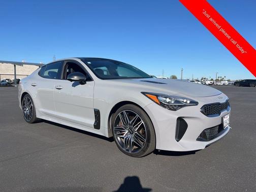 2023 Kia Stinger GT2