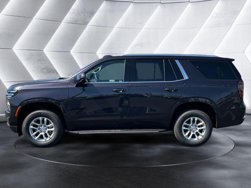 Dark Ash Metallic 2026 Chevrolet Tahoe LS