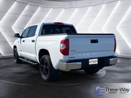 Super White 2017 Toyota Tundra SR5