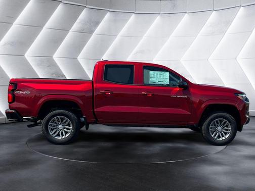 Radiant Red 2026 Chevrolet Colorado LT