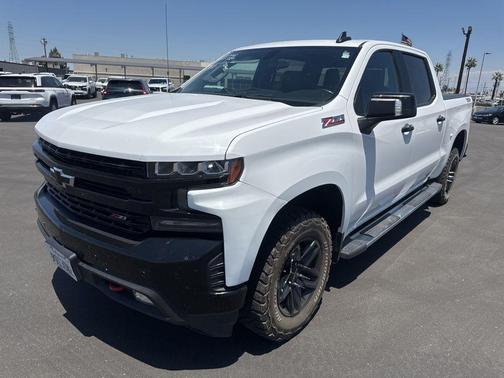 Summit White 2019 Chevrolet Silverado 1500 LT Trail Boss