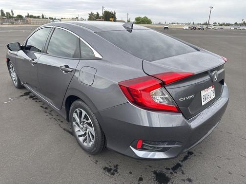 Polished Metal Metallic 2017 Honda Civic EX