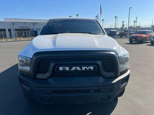 Bright White Clearcoat 2022 RAM 1500 Classic SLT