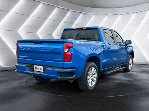 Glacier Blue Metallic 2023 Chevrolet Silverado 1500 Custom