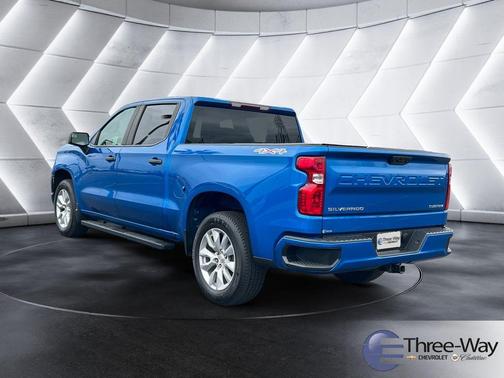 Glacier Blue Metallic 2023 Chevrolet Silverado 1500 Custom