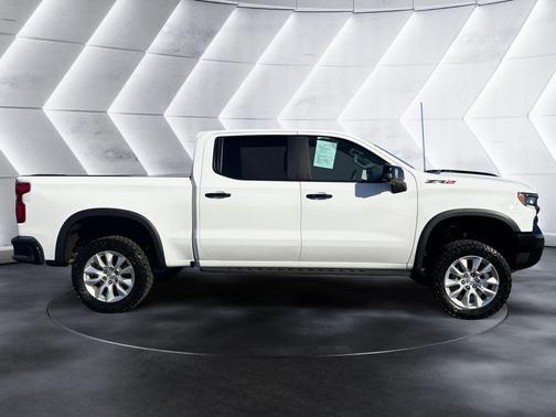 Summit White 2026 Chevrolet Silverado 1500 ZR2