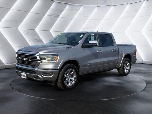 Billet Silver Metallic Clearcoat 2019 RAM 1500 Laramie