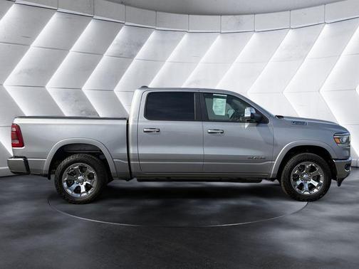 Billet Silver Metallic Clearcoat 2019 RAM 1500 Laramie